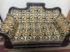 royal look 3 seater set with 6 cushions