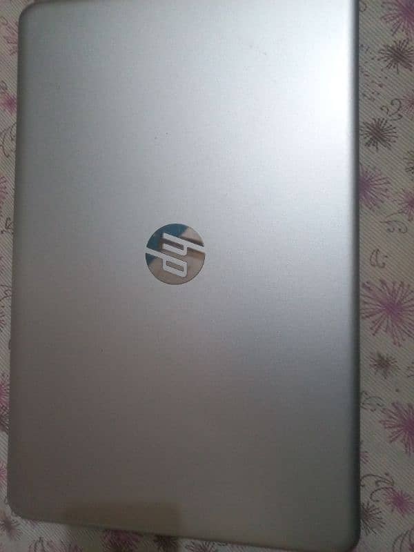 hp pavilion laptop negotiable if you want 4