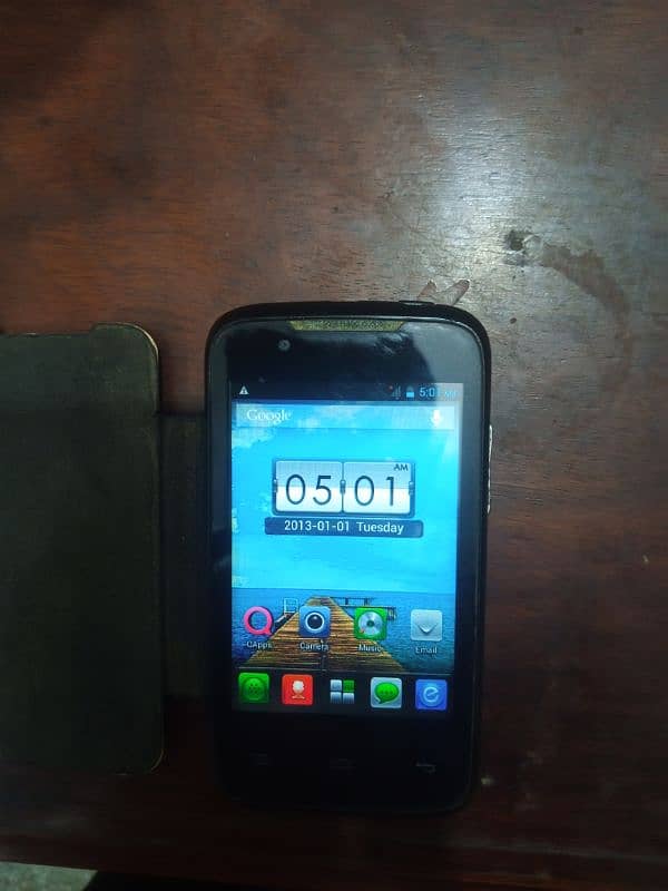 q mobile A30 noir 0