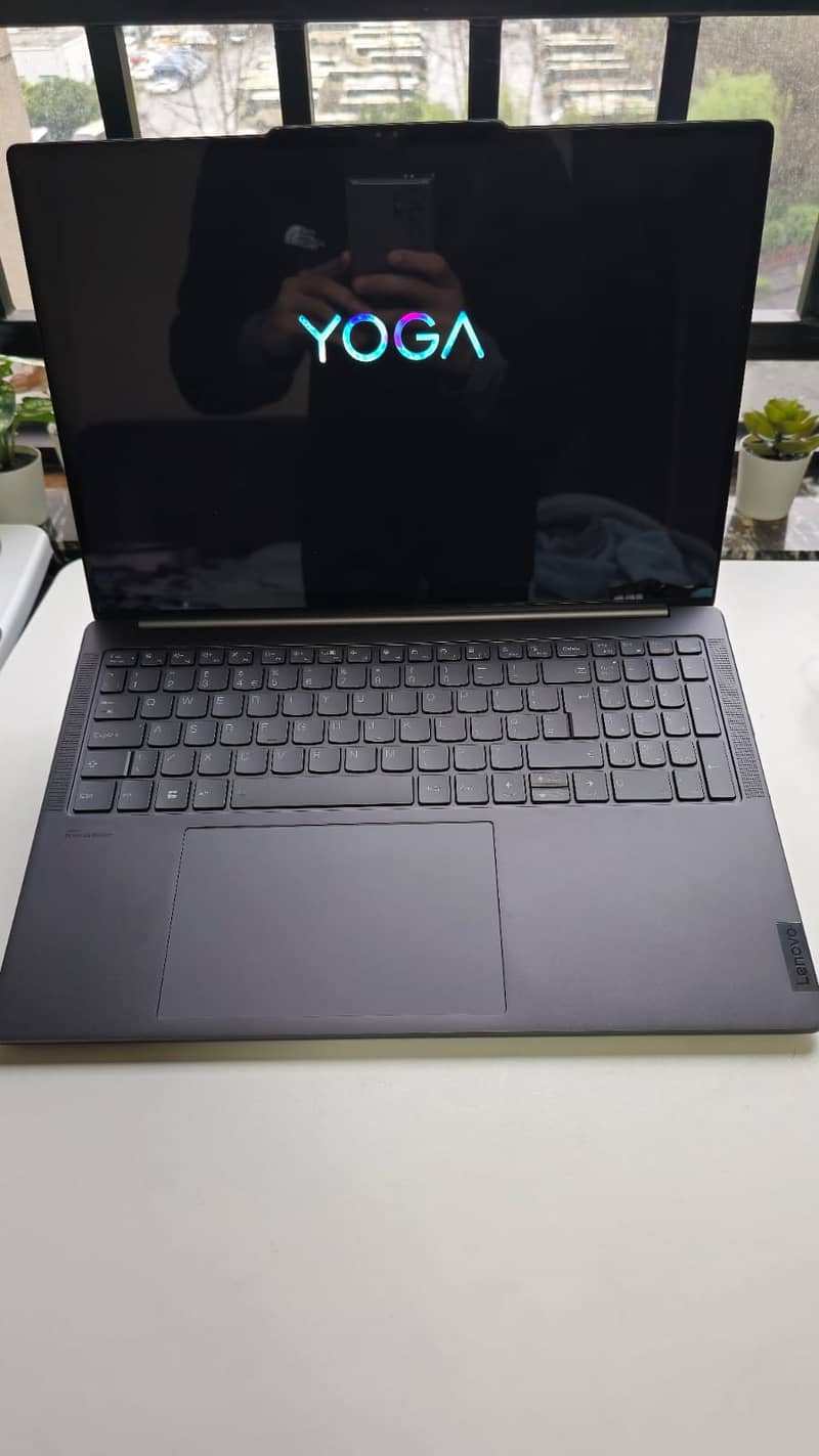 Lenovo yoga pro 9i 2023 laptop RTX 4060 i7 13th gen 0