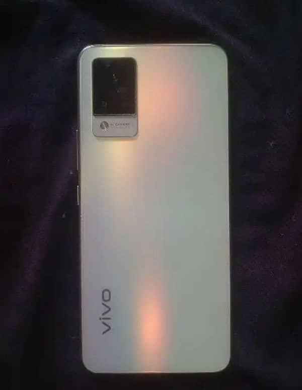 Vivo v21 0