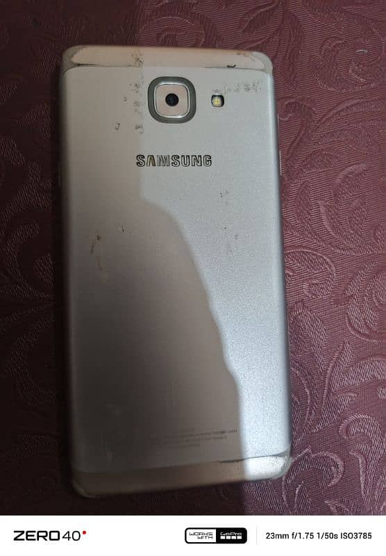 samsung j7 max 1