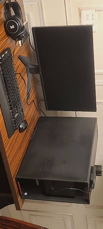 Customer Gaming PC with 4k Monitor Complete System 0