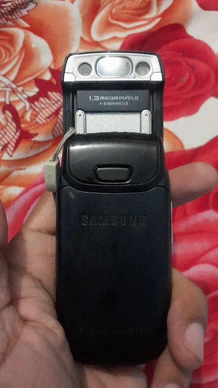 Samsung D500 5