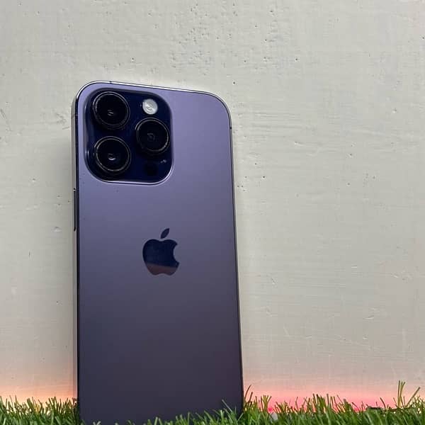 Apple Iphone 14 Pro 256GB Factory Unlock Non PTA Approved Water pack 2 5