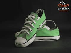 Converse (4 UK SIZE)