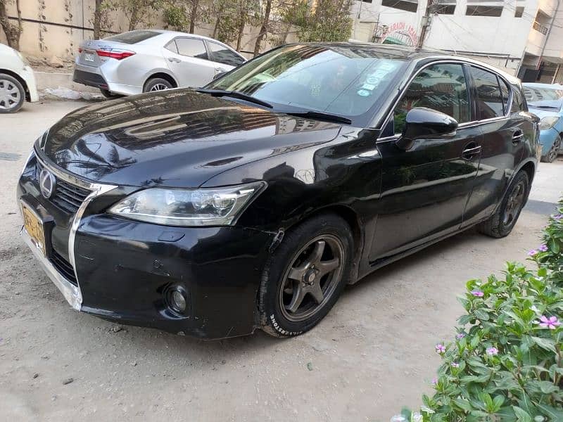 Lexus CT200h 2011 4