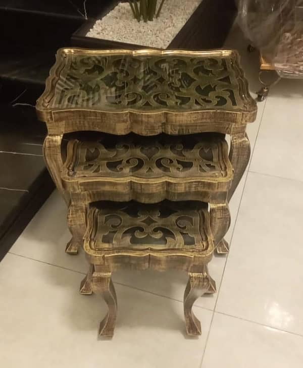 Nesting tables 8