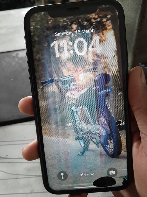 I phone XR 64 GB 2