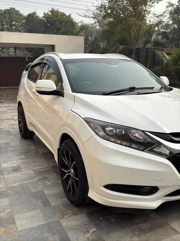 Honda Vezel 2015 9