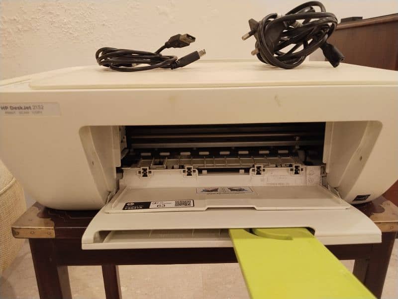 HP DESKJET 2132 3