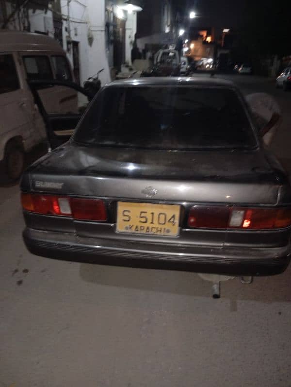 Nissan Sunny 1992 4