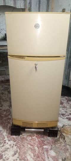 Pel 2 door fridge for sale