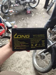 Imported Dry Battery 12V 7A for Motorcycle And Other Use