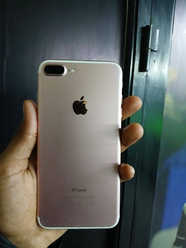 I phone 7 plus 5