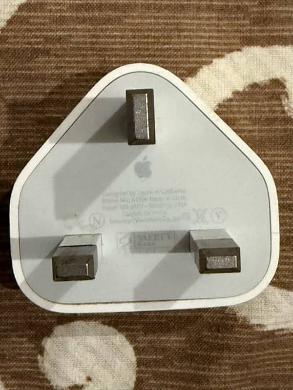 IPhone Chargers (20w & 5w) 3