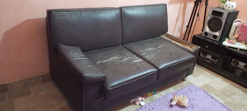 2 seater sofa sirf 2