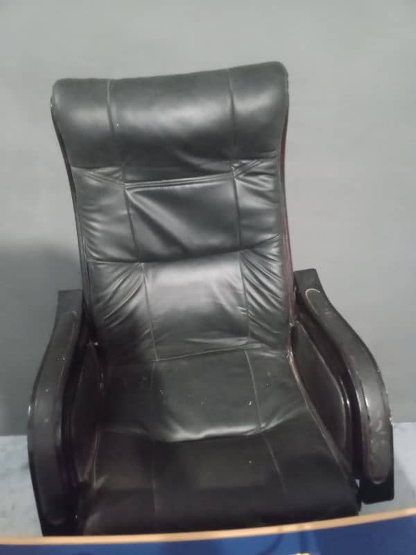 Boss Chair 0