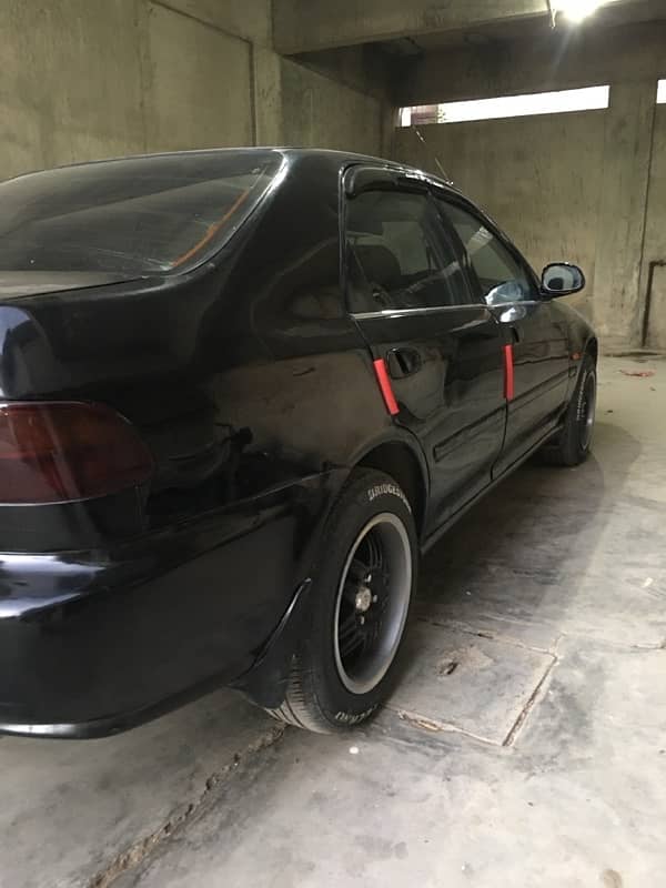 Honda Civic EXi 1995 4