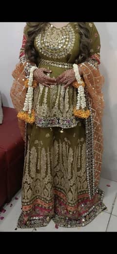 mehndi bridal dress one time used only