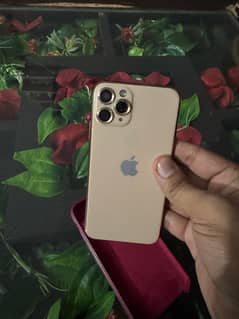 Iphone xs 256 gb pta approved only set  11 pro sheet read full add