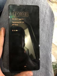 Google Pixel 7 With Charger 9/10 Condition For Sale