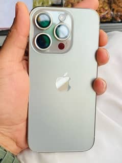 Iphone 15 Pro 128 gb Factory unlocked No Exchange