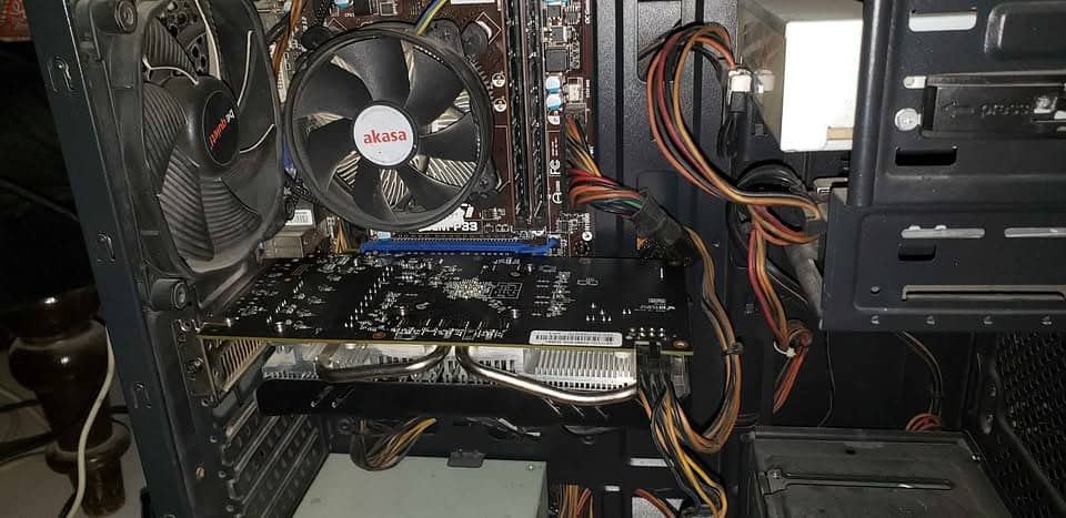 RX 580 8GB – Gaming Beast Up for Grabs! 2