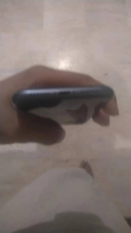 iphone 11 urgent sell 4