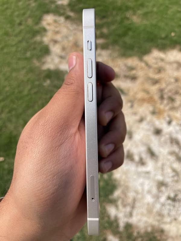 Apple iPhone 12 PTA Approved 128gb white 3