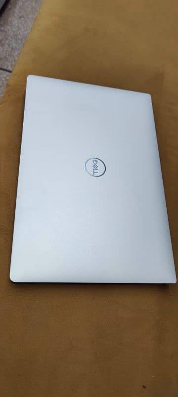 Dell precision 5540 0