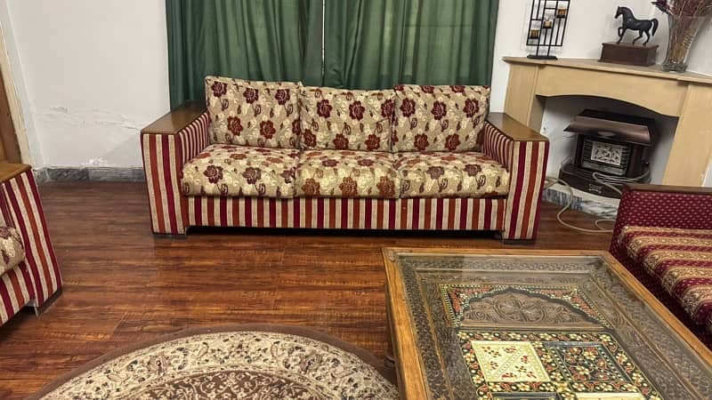 5 seater new style sofa set, solid wood 2
