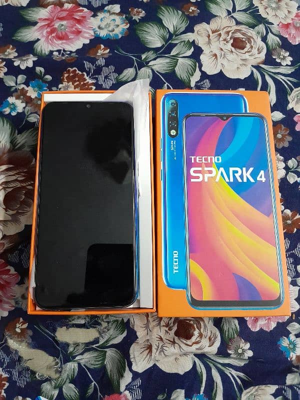 Tecno Spark 4 0