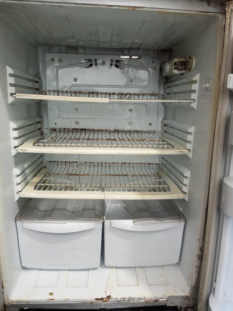 PEL large size refrigerator, best refrigerator 100% working 1