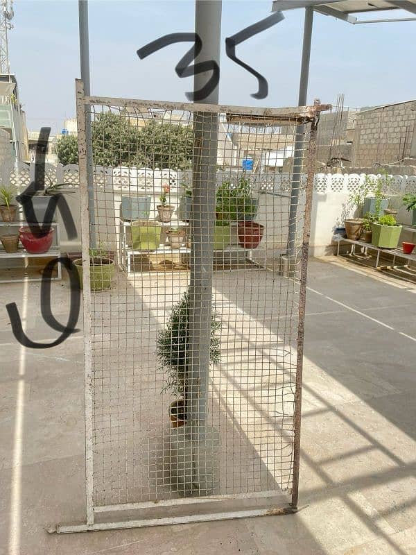 urgent sale - iron Grills for gardening and cattle farming at roof tp 6