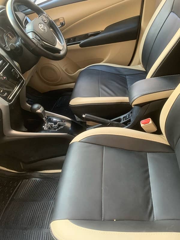 Toyota Yaris 2020 ativx 1.5 full option 9
