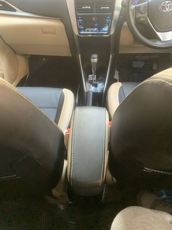 Toyota Yaris 2020 ativx 1.5 full option 17