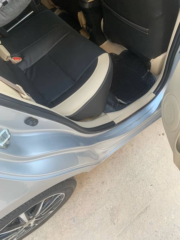 Toyota Yaris 2020 ativx 1.5 full option 19
