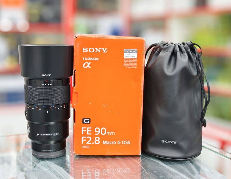 Sony FE 90mm F/2.8 Macro Lens (HnB digital) 0