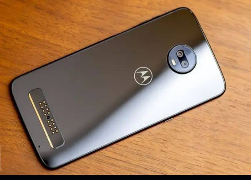 moto Z4 modal 0