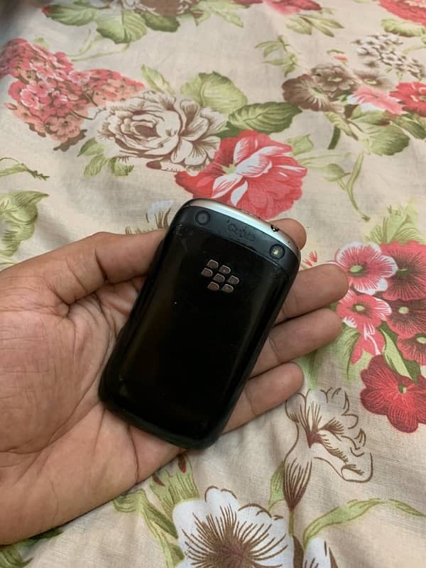 Blackberry Curve 9320 Sim Working Mint Condition For Sale 1