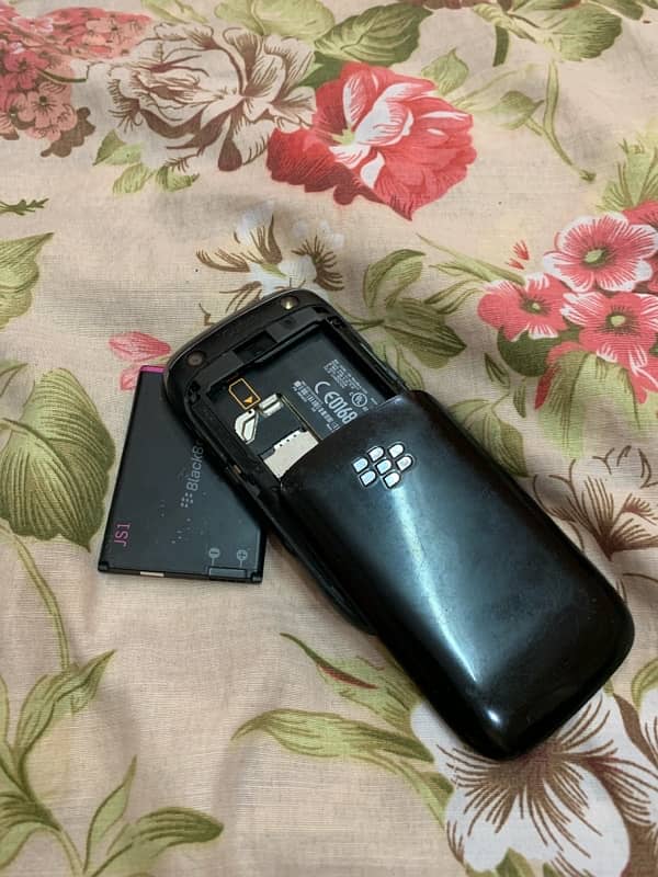 Blackberry Curve 9320 Sim Working Mint Condition For Sale 2