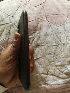 IPhone 11 64gb Jv B. Health 93% 100% sealed&waterpack No any fault. .