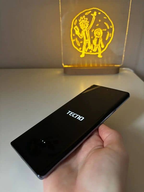 Tecno Spark 20 Pro plus in warranty 8-9 months Exchange 0