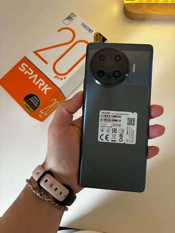 Tecno Spark 20 Pro plus in warranty 8-9 months Exchange 2