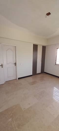 3 Bed DD Flat For Sale