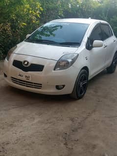 Toyota Vitz 2005