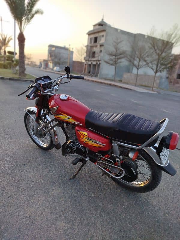 Honda 125 2021 model 3