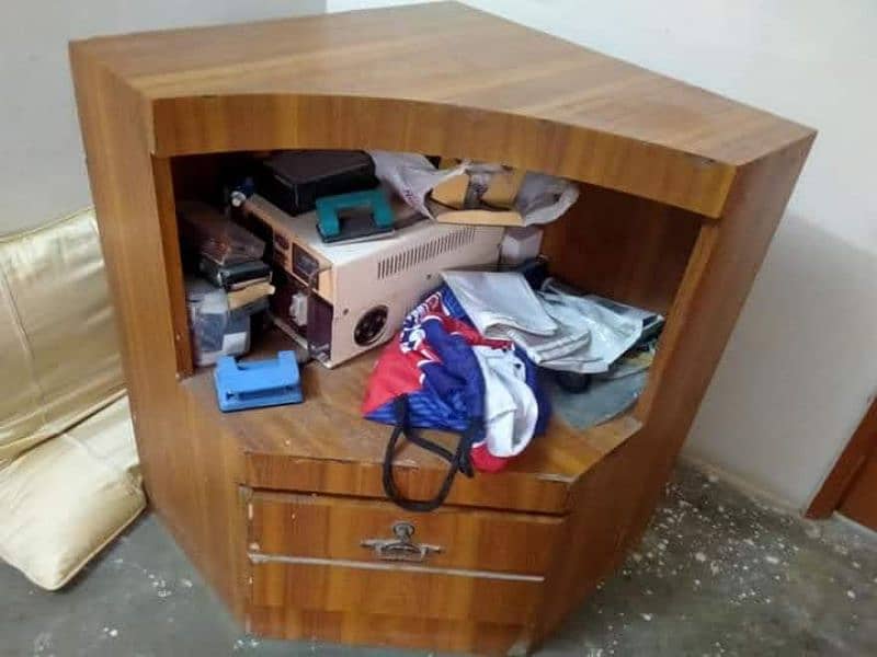 HEAVY  DOUBLE RACK CORNER TABLE 5