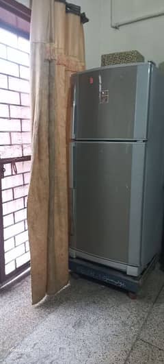 Refrigerator